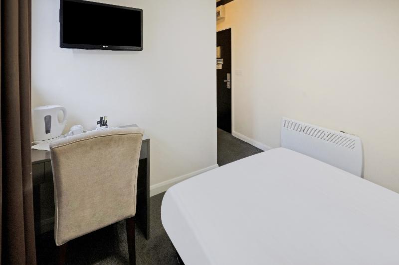 OYO The Baltimore Hotel - Oda