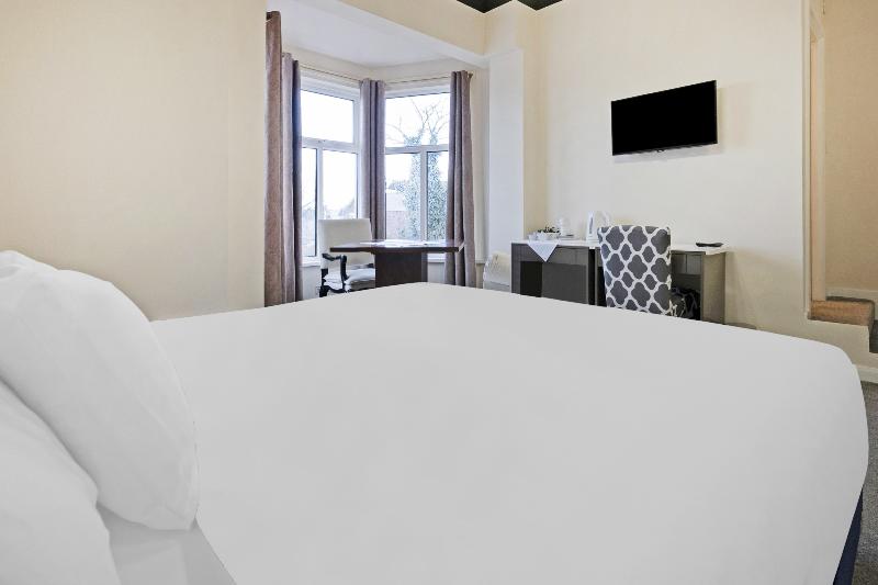 OYO The Baltimore Hotel - Oda