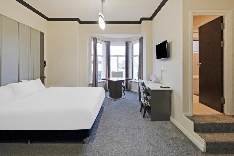 OYO The Baltimore Hotel - Oda