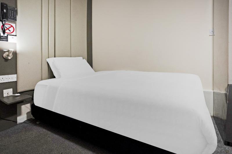 OYO The Baltimore Hotel - Oda
