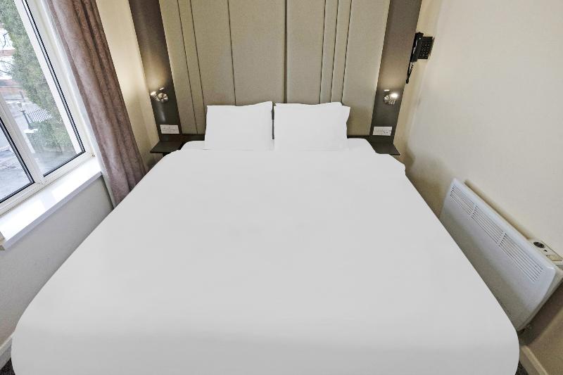 OYO The Baltimore Hotel - Oda