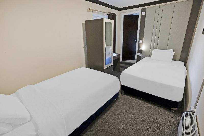 OYO The Baltimore Hotel - Oda