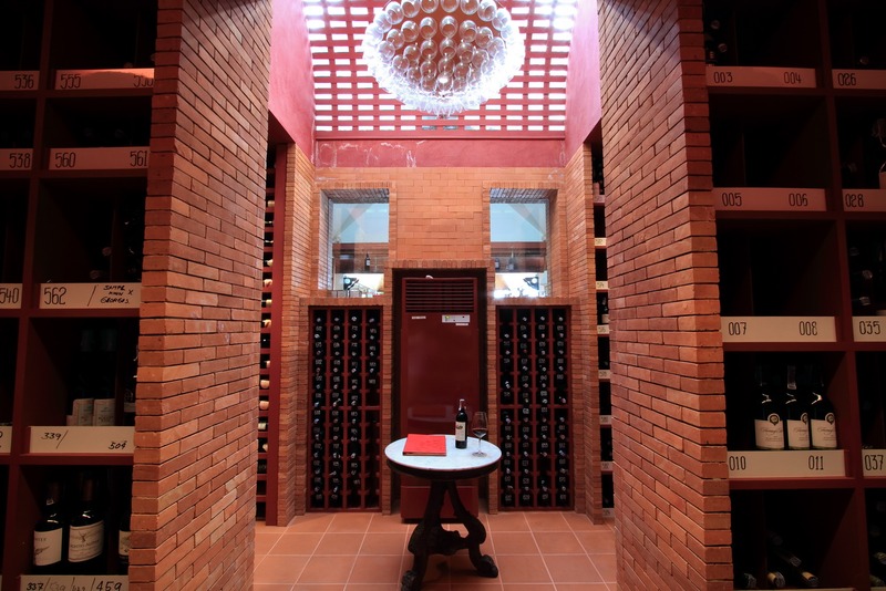 Mom Tri's Villa  Royale - Restoran