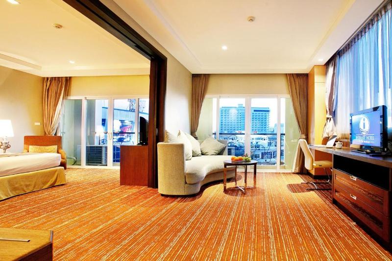 Intimate Hotel Pattaya - Oda