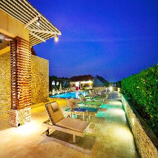 Intimate Hotel Pattaya fotoÄŸrafÄ±