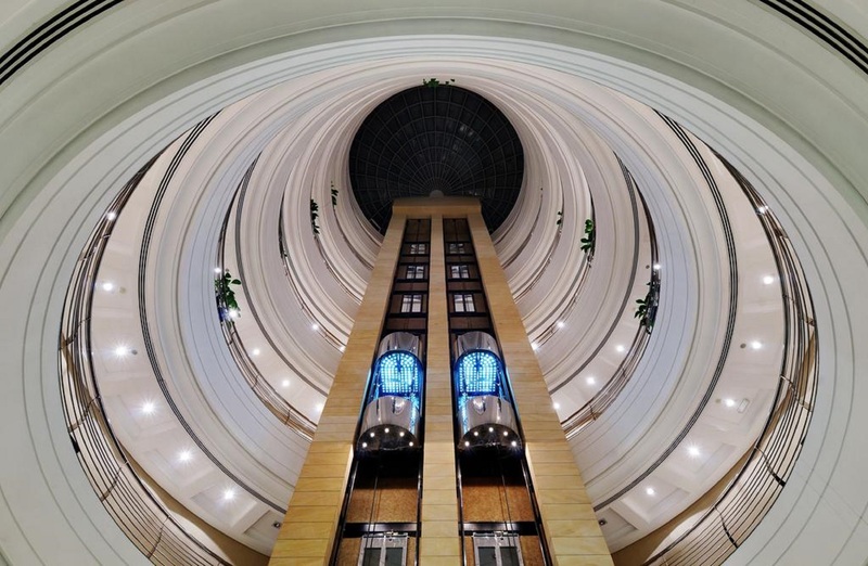 Lotus Grand Hotel Apartments - Lobi