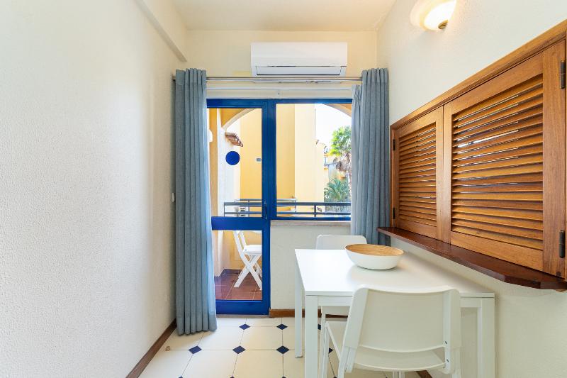 Rio Apartamentos by Garvetur - Oda