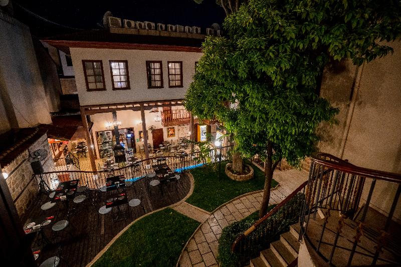 Mediterra Art Boutique - Genel
