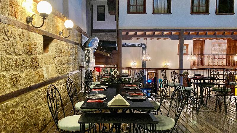 Mediterra Art Boutique - Restoran