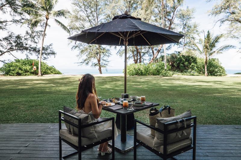 Sala Phuket Mai Khao Beach Resort - Restoran