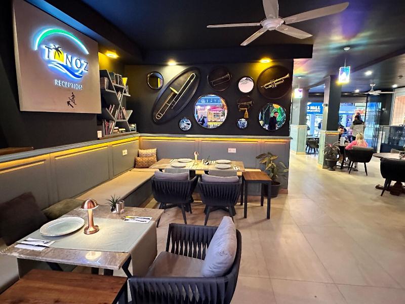 Tonoz Beach Hotel - Restoran