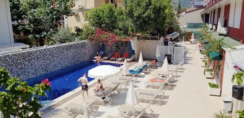 Tonoz Beach Hotel - Teras