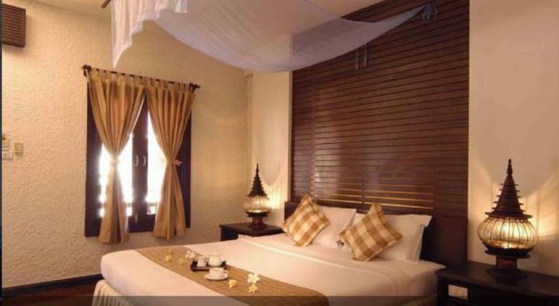 Al's Resort - Genel