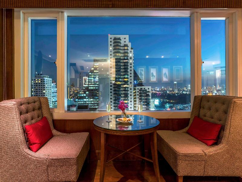 Hilton Bangkok Grande Asoke - Bar