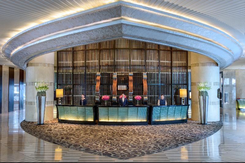Hilton Bangkok Grande Asoke - Lobi