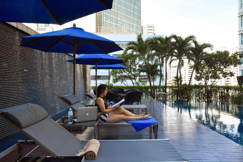 Hilton Bangkok Grande Asoke - Havuz