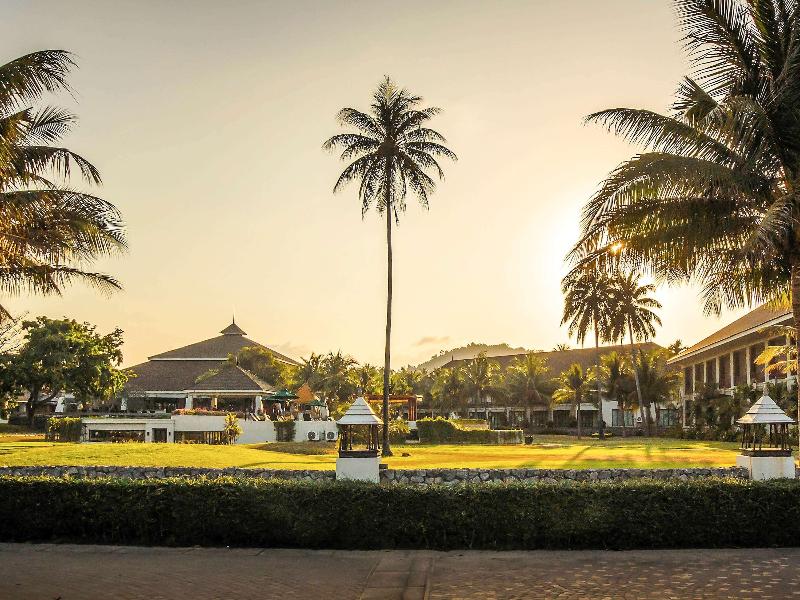 The Nouveau Chumphon Beach Resort & Golf - Genel