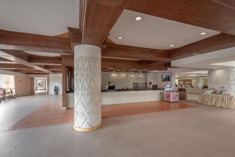 Hotel Tropicana Pattaya - Lobi