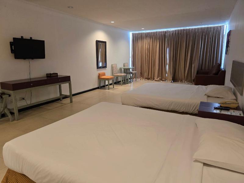 Hotel Tropicana Pattaya - Oda