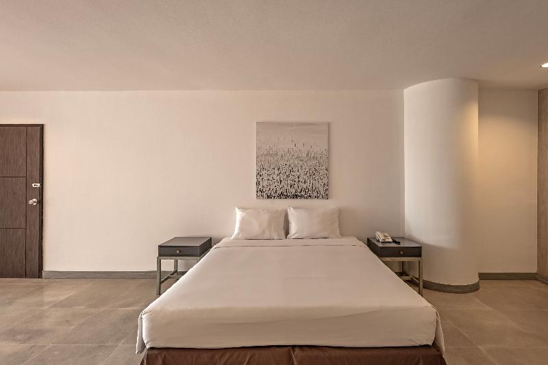 Hotel Tropicana Pattaya - Oda