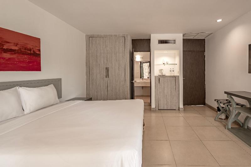 Hotel Tropicana Pattaya - Oda