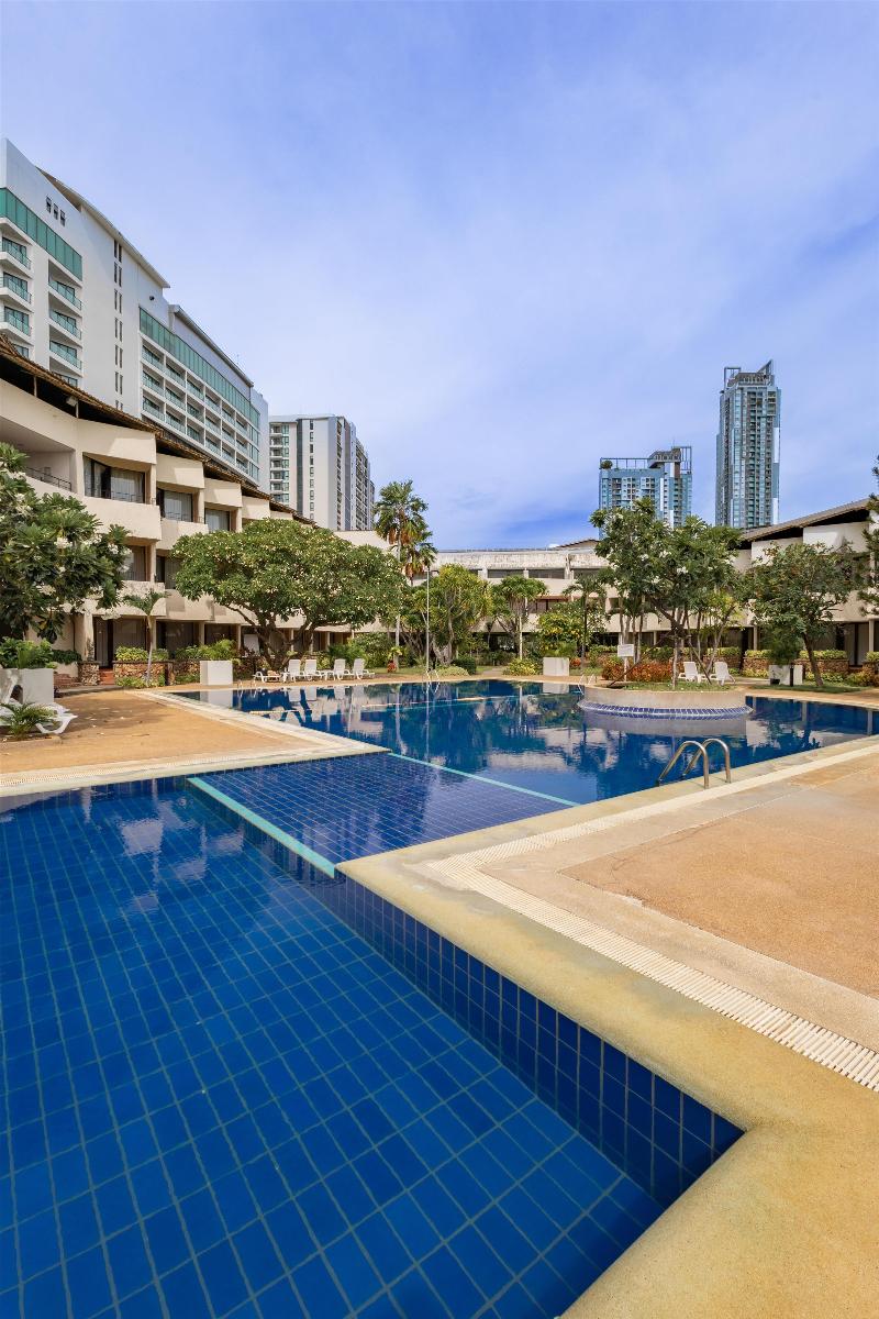Hotel Tropicana Pattaya - Havuz