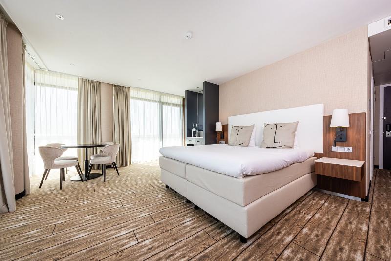 Van der Valk Hotel Schiphol - Genel