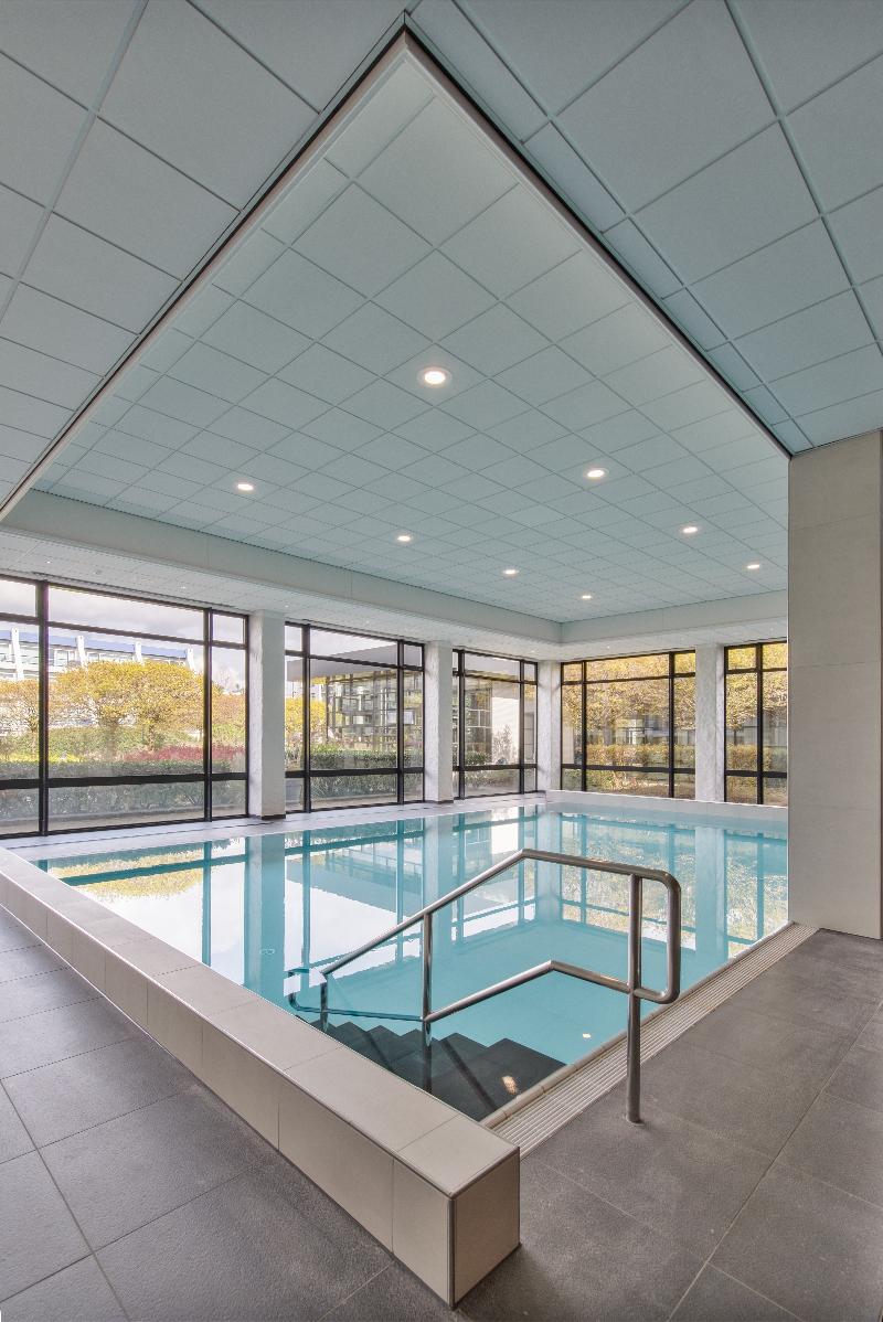 Van der Valk Hotel Schiphol - Havuz