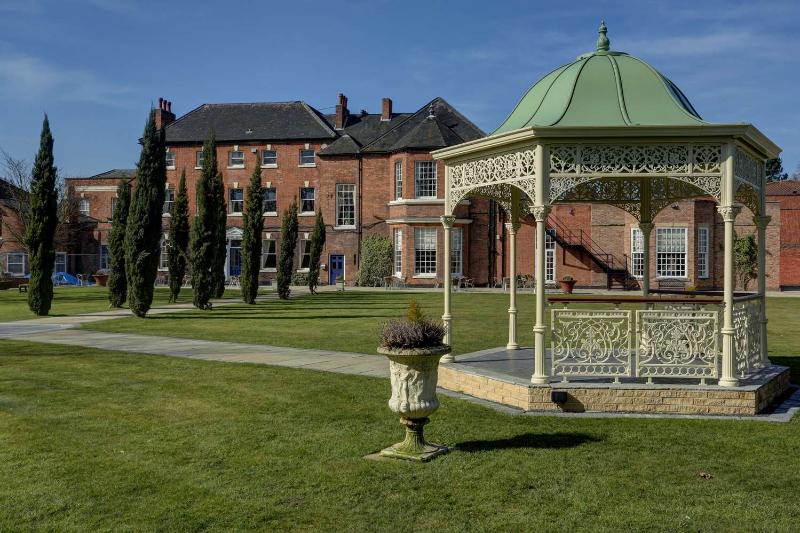 West Retford Hotel, BW Signature Collection - Genel
