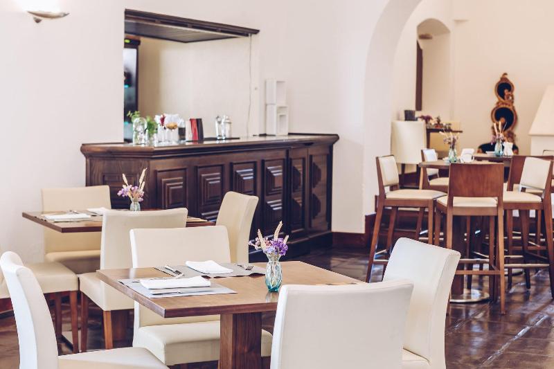 Convento do Espinheiro, Historic Hotel & Spa - Bar