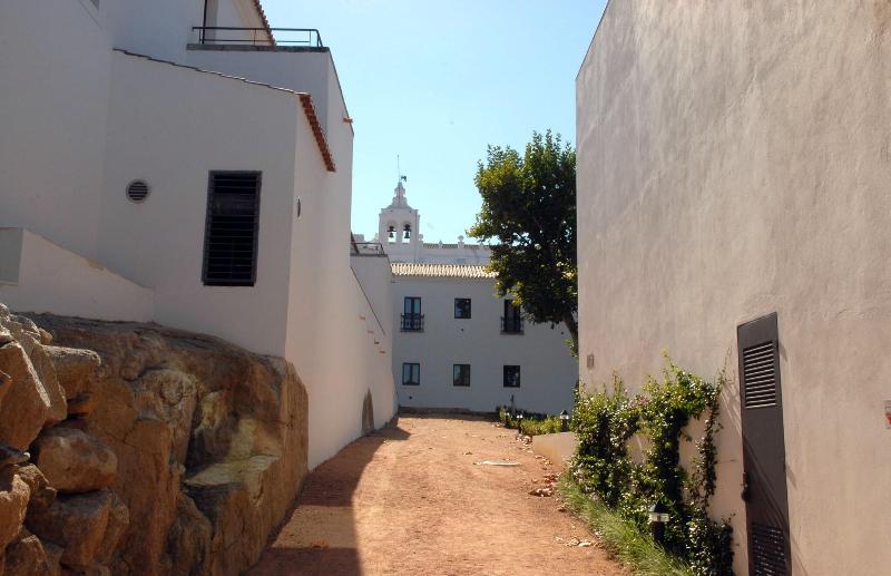 Convento do Espinheiro, Historic Hotel & Spa - Oda