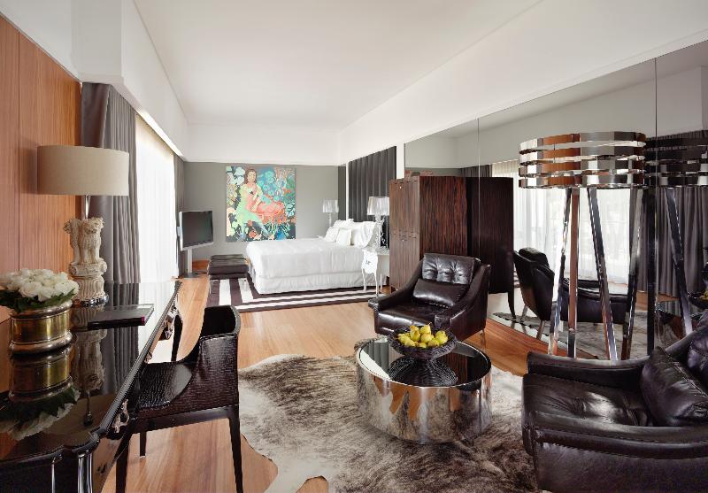 Convento do Espinheiro, Historic Hotel & Spa - Oda