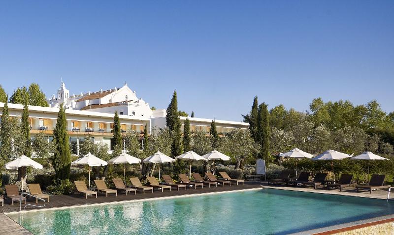 Convento do Espinheiro, Historic Hotel & Spa - Havuz