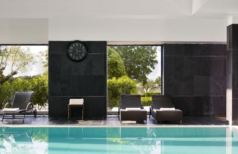 Convento do Espinheiro, Historic Hotel & Spa - Havuz