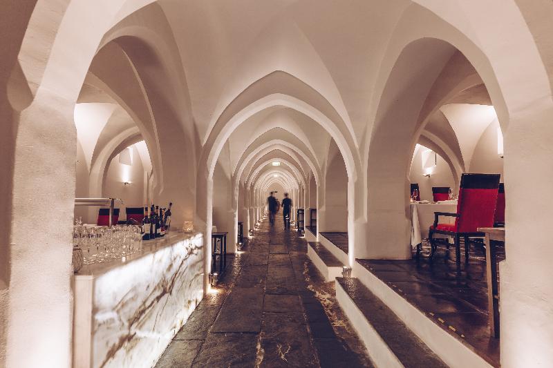 Convento do Espinheiro, Historic Hotel & Spa - Restoran