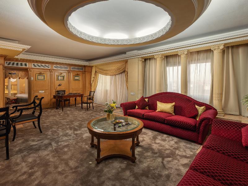 Sonesta Hotel Tower & Casino Cairo - Oda