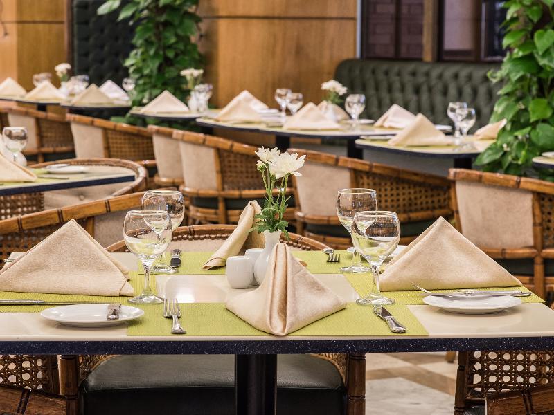 Sonesta Hotel Tower & Casino Cairo - Restoran