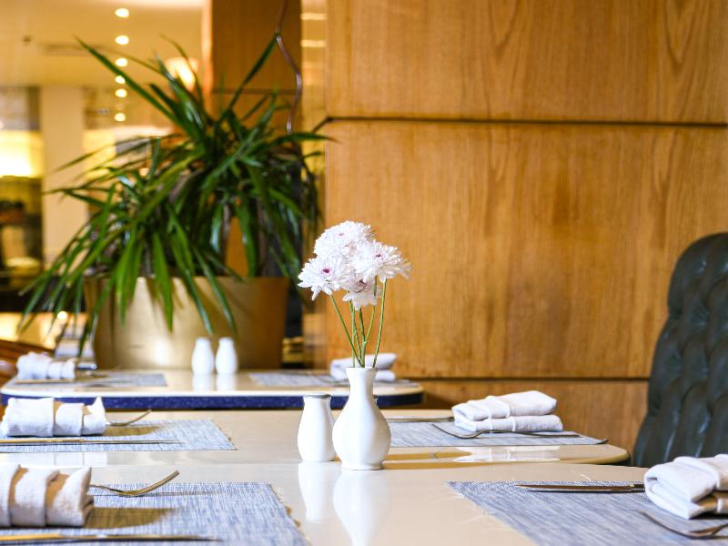 Sonesta Hotel Tower & Casino Cairo - Restoran
