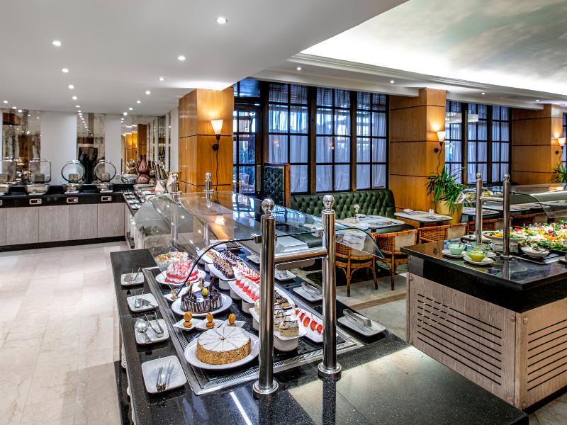 Sonesta Hotel Tower & Casino Cairo - Restoran