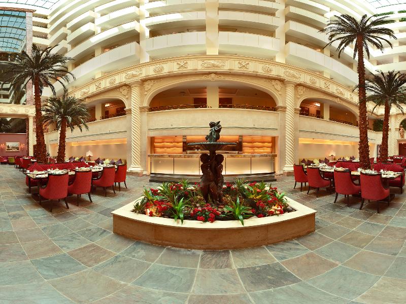 Sonesta Hotel Tower & Casino Cairo - Restoran