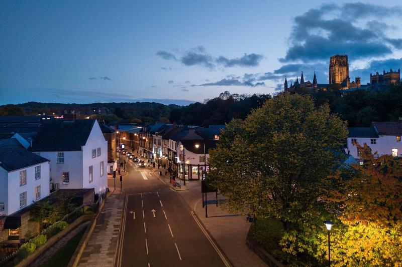 Delta Hotels Durham Royal County - Genel