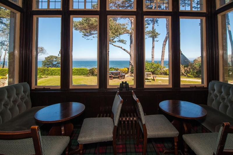 Invernairne guest house - Lobi