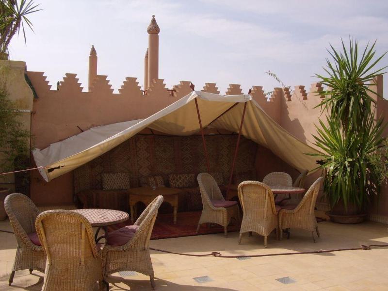 Riad Ifoulki - Genel