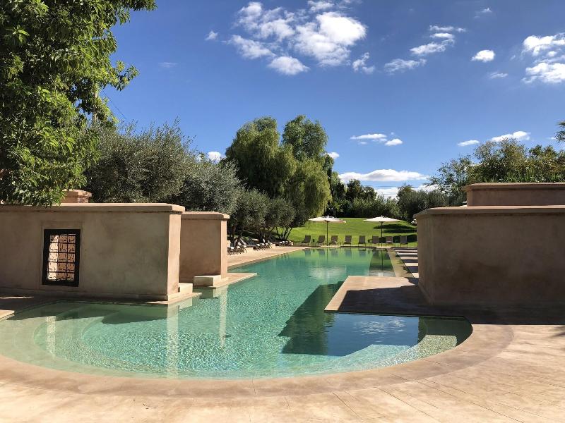 Hotel Les Deux Tours - Genel