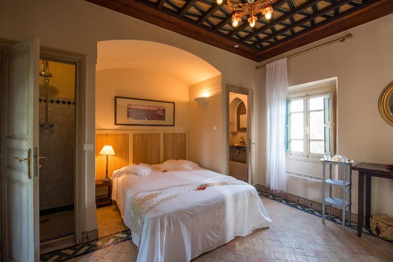 Hotel Les Deux Tours - Oda