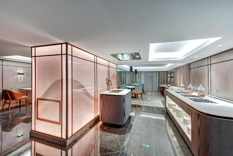 Intercontinental Muscat - Bar