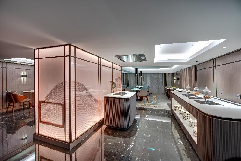 Intercontinental Muscat - Bar