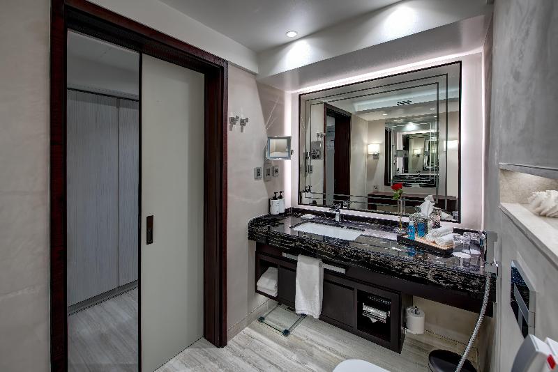 Intercontinental Muscat - Oda