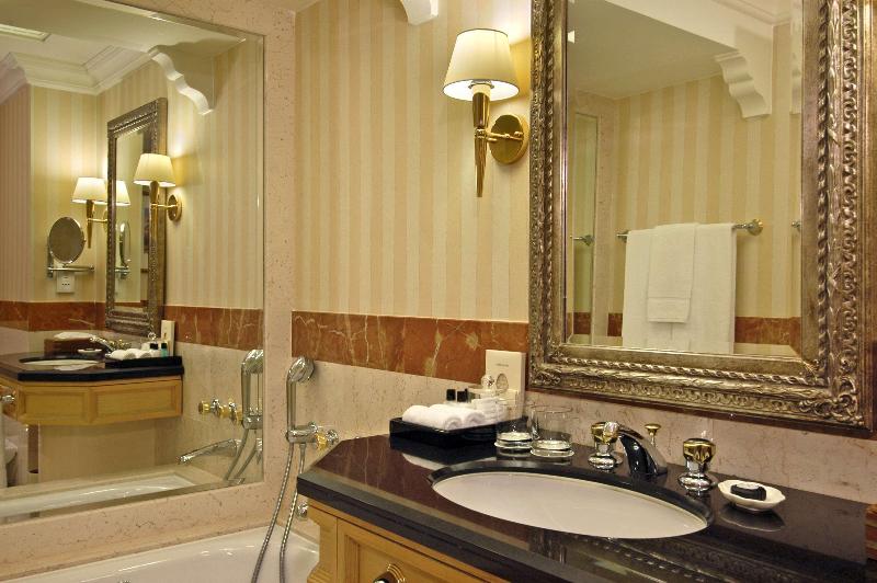 Grand Hyatt Muscat - Oda