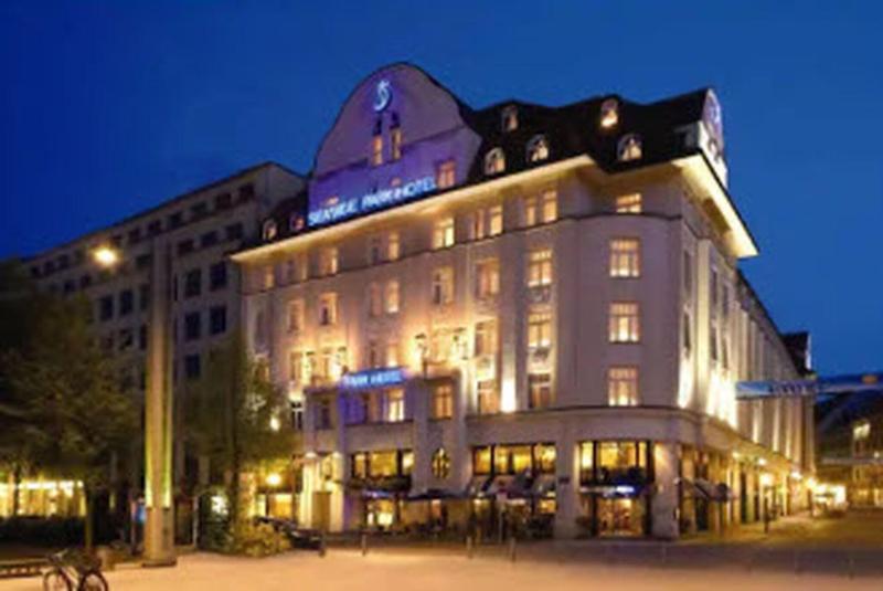 Seaside Park Hotel Leipzig - Genel